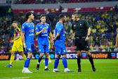 Jugadores de Cruz Azul le reclaman al árbitro Óscar Mejía en el partido contra América | IMAGO 7
