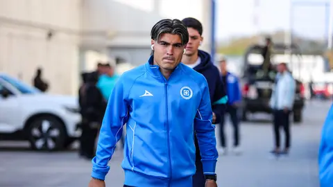 Luka Romero en su llegada al partido de Cruz Azul en la Jornada 8 | IMAGO 7