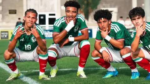 Selección Mexicana Sub-16 I IG:@daviank14
