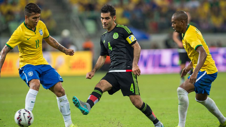 Rafa Márquez en un amistoso de México contra Brasil en 2015 | MEXSPORT