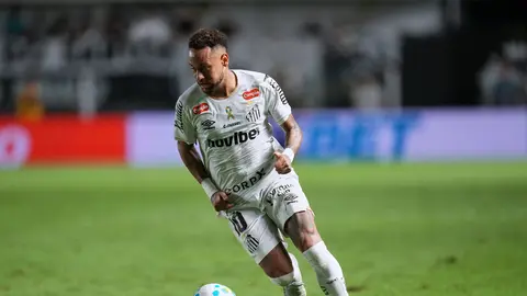 Neymar Jr. jugando con Santos FC l AP