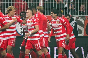 Unión Berlín: el fenómeno del club alemán que conquistó a la afición latina en un documental de 2024