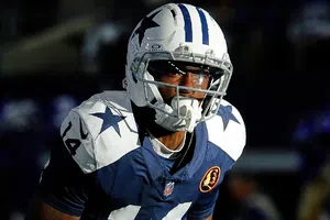 Arrestan cerca de Dallas al defensivo de Cowboys Markquese Bell, por posesión de drogas