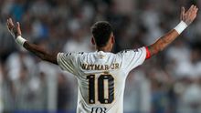 ¡No se quiere quedar fuera! Neymar apunta al Mundial con una racha de buenas actuaciones con Santos