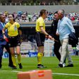 Sergio Bueno le reclama a Katia Itzel en el Pumas vs Mazatlán, en CU. l IMAGO7