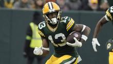 Eagles adquieren a Dontayvion Wicks en canje con los Packers