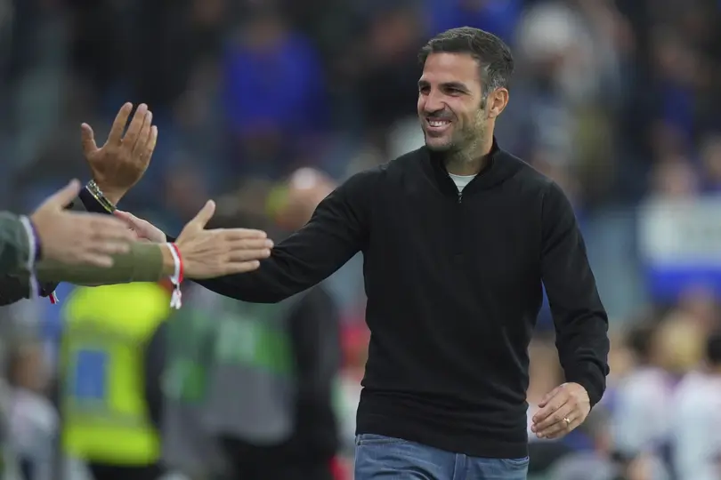 Cesc Fábregas en celebración tras una victoria de Como 1907 | AP