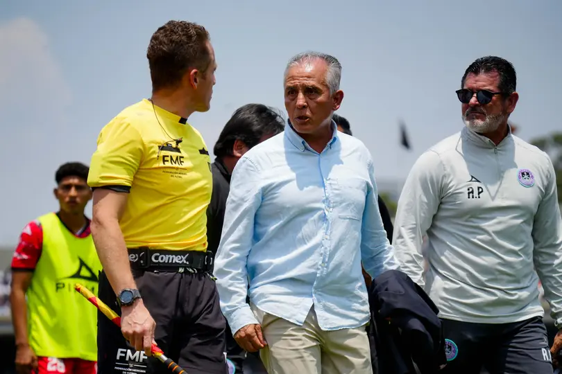 Sergio Bueno tras ser expulsado I IMAGO7