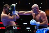 Tyson Fury regresa del retiro por quinta vez con victoria sobre Arslanbek Makhmudov