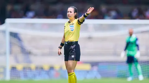 Katia Itzel García en el partido de Pumas vs Mazatlán | MEXSPORT