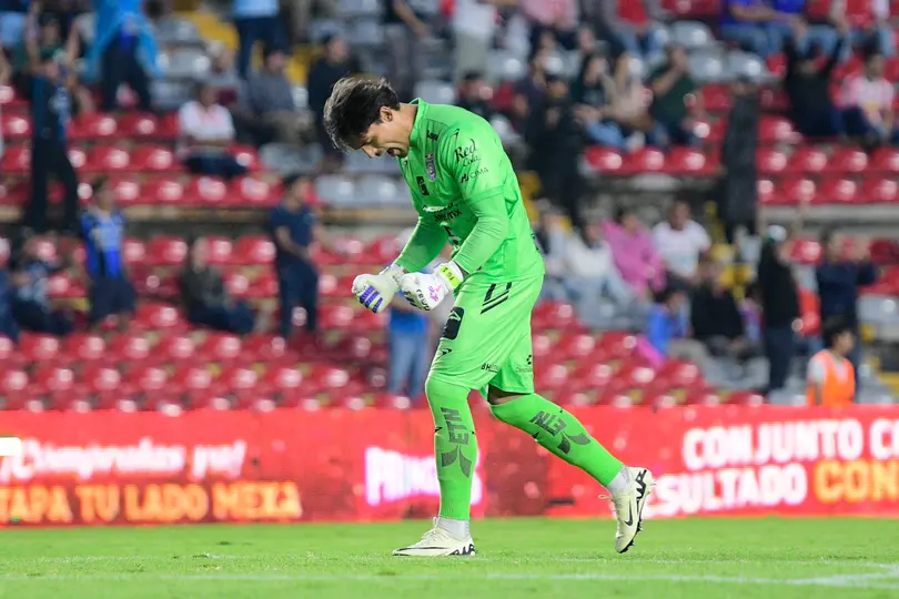 José Hernández, portero de Querétaro celebra el tercer gol de su equipo I IMAGO7