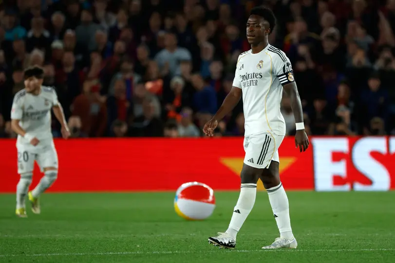 Vinicius Jr en lamento en el partido de Real Madrid contra Barcelona en LaLiga | AP