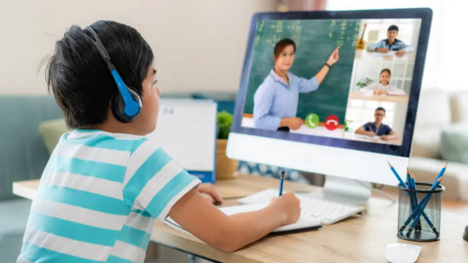 ¿Habrá clases durante el Mundial 2026? Alumnos tomarán clases virtuales en partidos de México