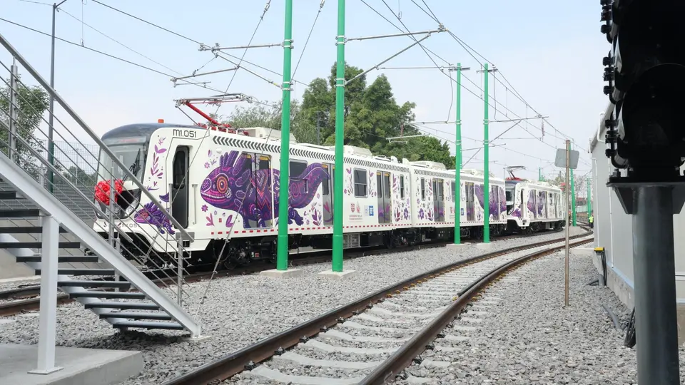 El Tren Ligero “El Ajolote” fue inaugurado por la Jefa de Gobierno, Clara Brugada / FB: @ClaraBrugadaM