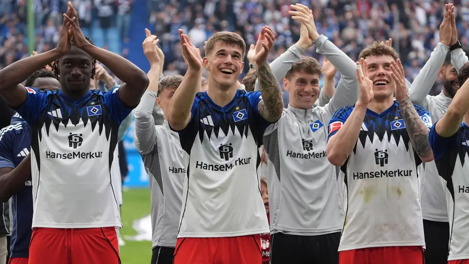 Jugadores de Hamburg en celebración en la Bundesliga | AP
