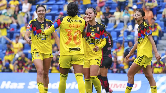 Jugadoras de América en celebración en la Semifinal del Clausura 2026 de la Liga MX Femenil | IMAGO 7