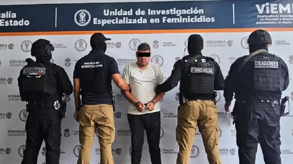 Detienen a hombre señalado por presunto abuso contra una menor en tienda de Guadalajara
