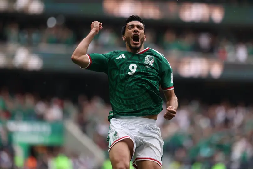 Raúl Jiménez celebrando su anotación ante Sudáfrica en la Copa del Mundo | Miguel Pontón