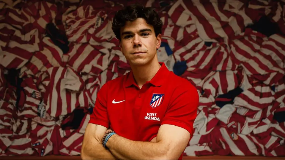 Rafa Llorente, atacante español l X:MariaLch13
