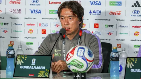 Hong Myung-bo advierte sobre la presión de jugar contra México y valora el carácter de Corea del Sur