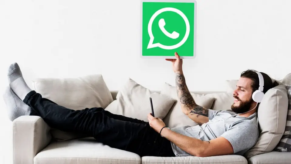 WhatsApp seguirá funcionando si cancelan tu línea telefónica / Magnific