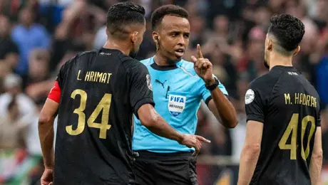 FIFA 'compensará' a árbitro somalí Omar Artan tras dejarlo fuera del Mundial 2026