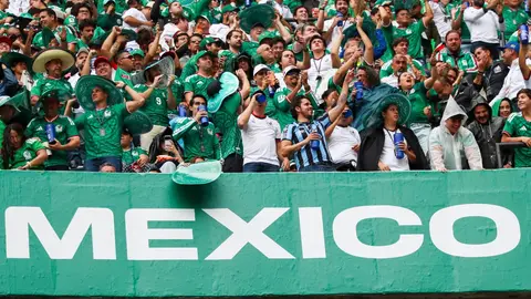 Afición Mexicana en el Estadio Azteca durante el Mundial 2026 | GINA SÁNCHEZ