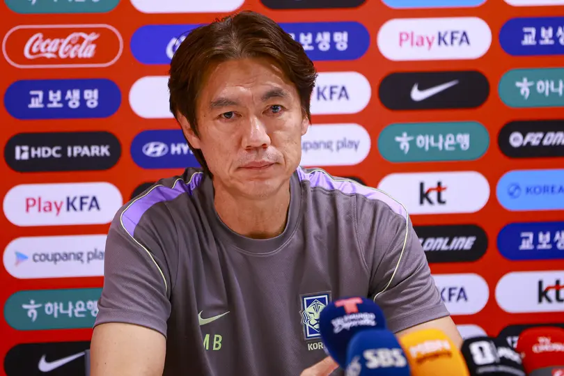 Hong Myung-bo entrenador de Corea del Sur tras el partido ante Chequia | MEXSPORT