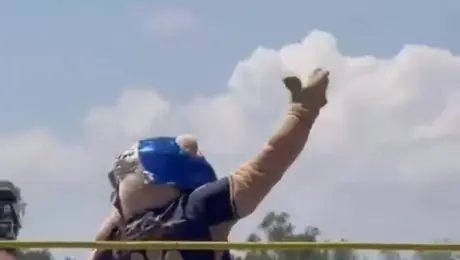 Goyo se convierte en luchador