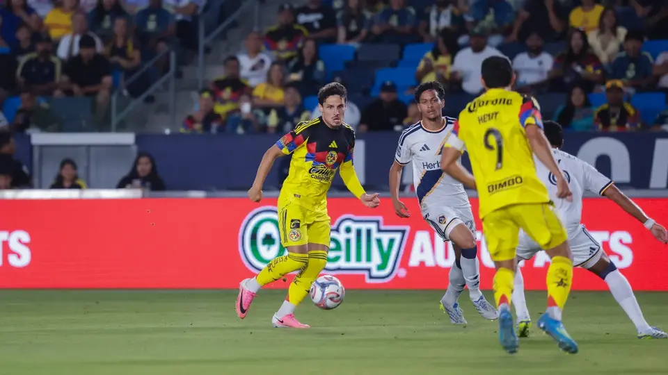América cerró la pretemporada con derrota ante el L.A. Galaxy
