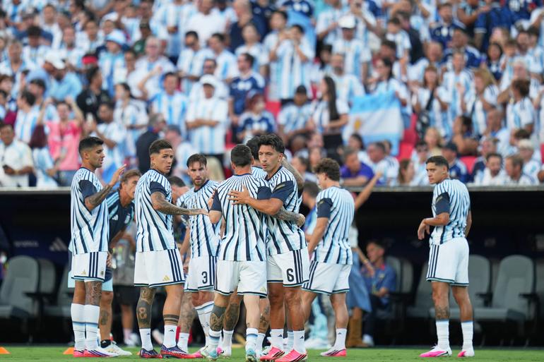 Argentina ya calienta | AP