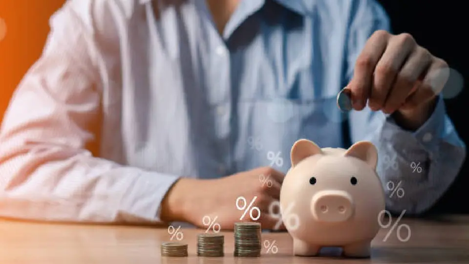Los beneficiarios deben realizar el trámite ante la Afore correspondiente y cumplir con los requisitos establecidos por la ley. / iStock