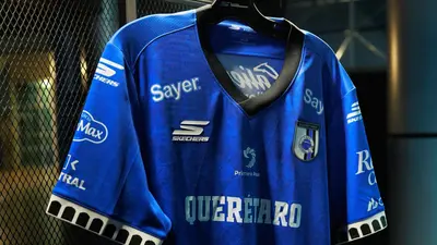 Gallos Blancos presenta su uniforme inspirado en la arquitectura de Querétaro