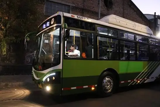 Las autoridades reforzaron la vigilancia en diversas rutas de la RTP mientras continúan las investigaciones por las denuncias presentadas por conductores del transporte público./ RTP