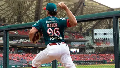 Trevor Bauer regresa a los Diablos al camino del triunfo