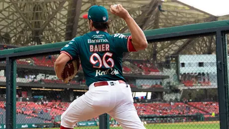 Trevor Bauer regresa a los Diablos al camino del triunfo