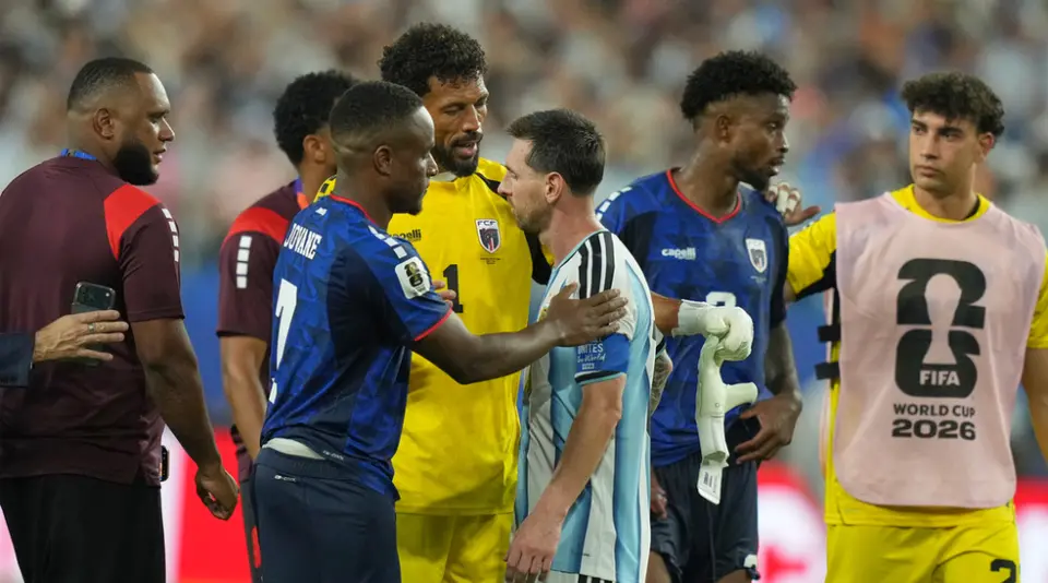 Vozinha felicita a Lionel Messi | AP