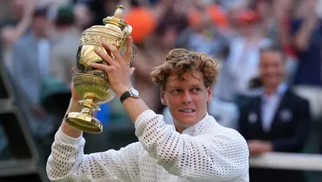 Jannik Sinner conquista Wimbledon y extiende su dominio sobre Alexander Zverev