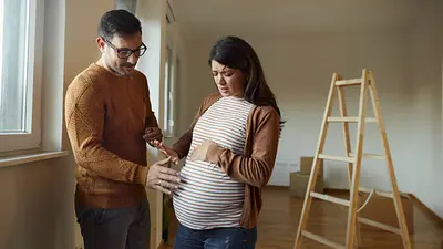 ¿Por qué cada vez más jóvenes deciden no tener hijos? La UNAM explica las razones
