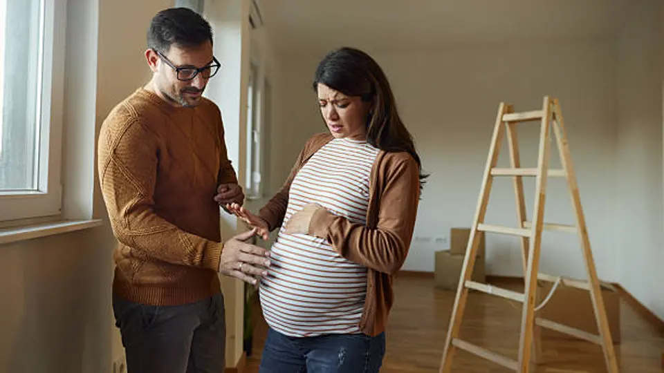 ¿Por qué cada vez más jóvenes deciden no tener hijos? La UNAM explica las razones