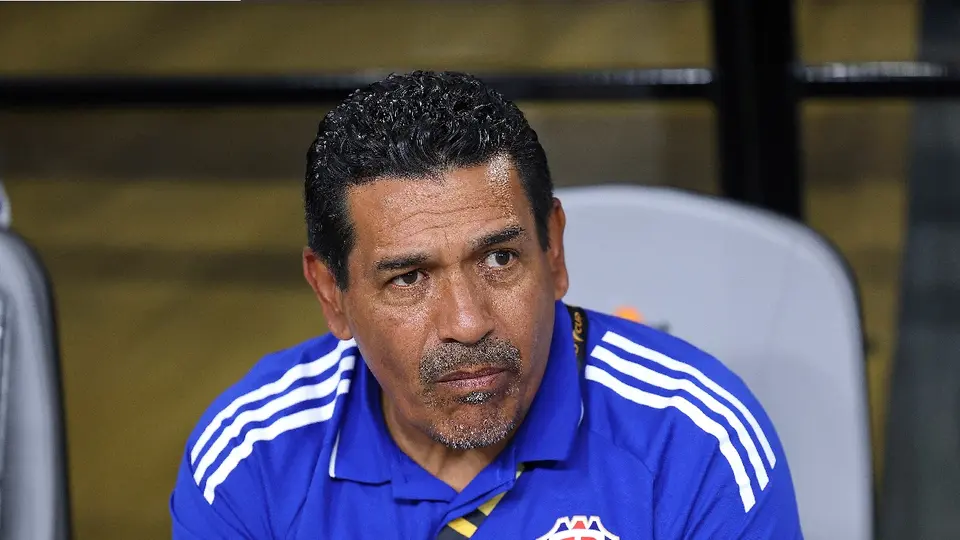 Álvaro Galindo auxiliar de Miguel Herrera con la Selección de Costa Rica | MEXSPORT
