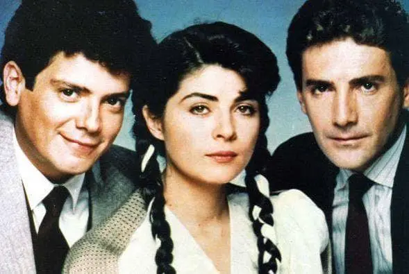 Victoria Ruffo se ha convertido en una figura viral gracias a TikTok, los memes y su sentido del humor./@univision