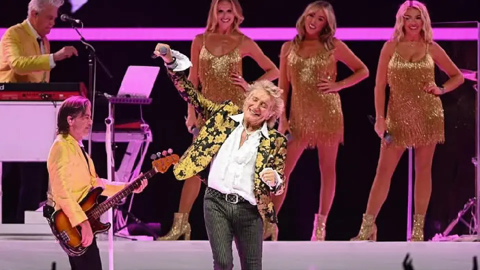 Los seguidores mexicanos de Rod Stewart tendrán que esperar para volver a verlo sobre el escenario / FB: @rodstewart