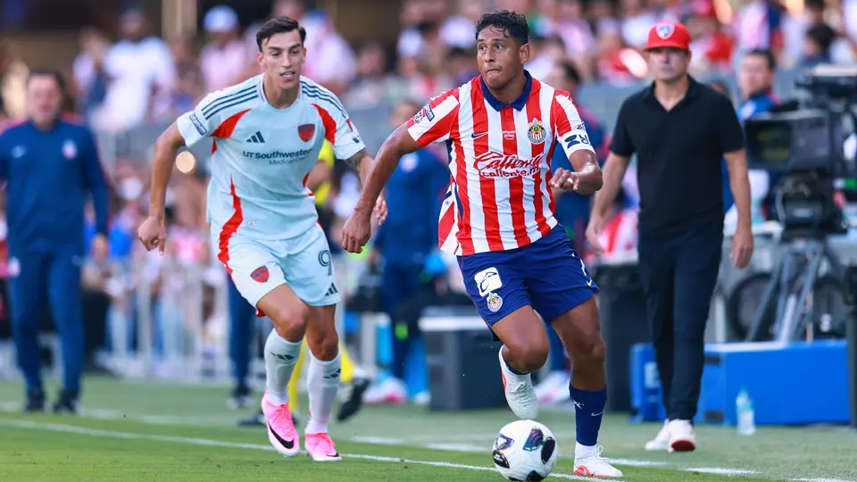 Luis Romo con Chivas en la Leagues Cup 2026 | MEXSPORT