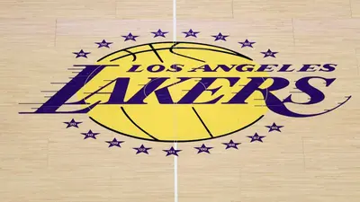 Los Angeles Lakers vuelven a ser vendidos; cifra récord alcanza los 12 mil millones de dólares