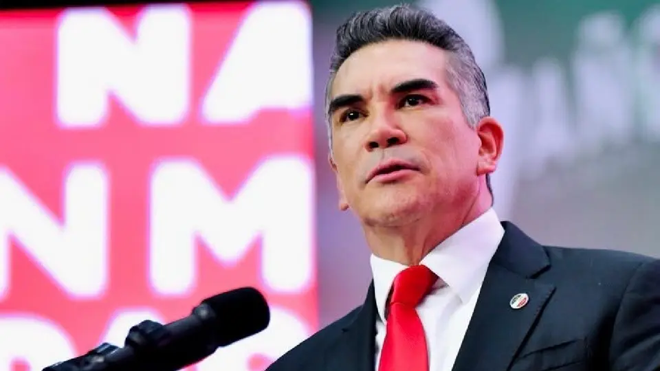 Reprueban que Alejandro Moreno acudiera a EU a denunciar a Consejeros del INE / Especial