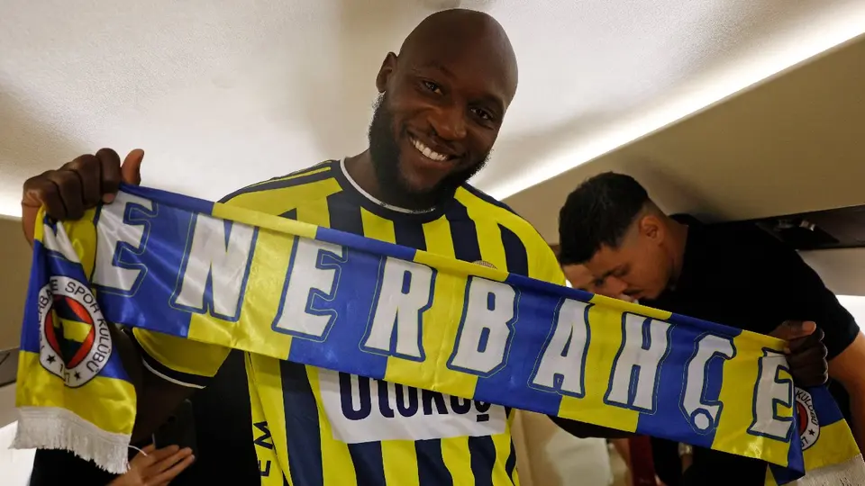 Romelu Lukaku con Fenerbahce | x:@Fenerbahce