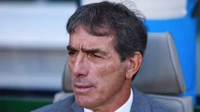 Almada tiene el mejor arranque para un DT de América en más de 20 años