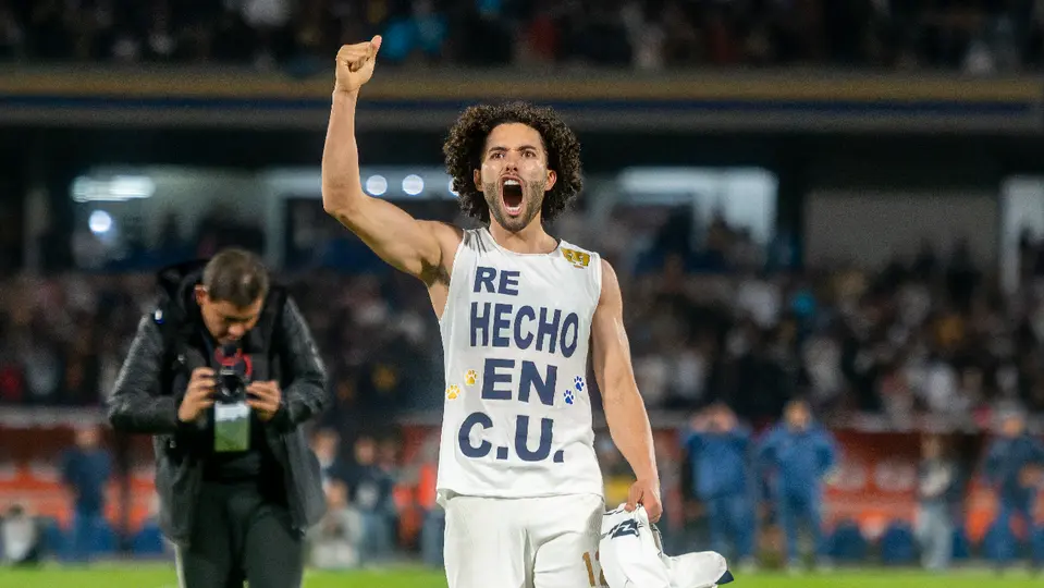 César 'Chino' Huerta, en festejo con Pumas ante Chivas | IMAGO7