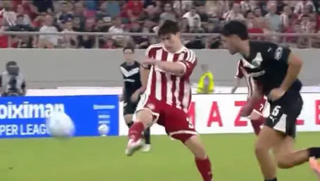 Hormiga González sigue desafinado en Liga y Olympiacos cae ante OFI Crete